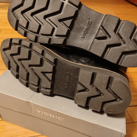 Vionic combat boots black sz 9 women - Picture 8 of 9